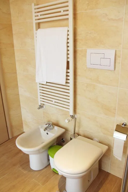 Ming Hao Hotel Milan